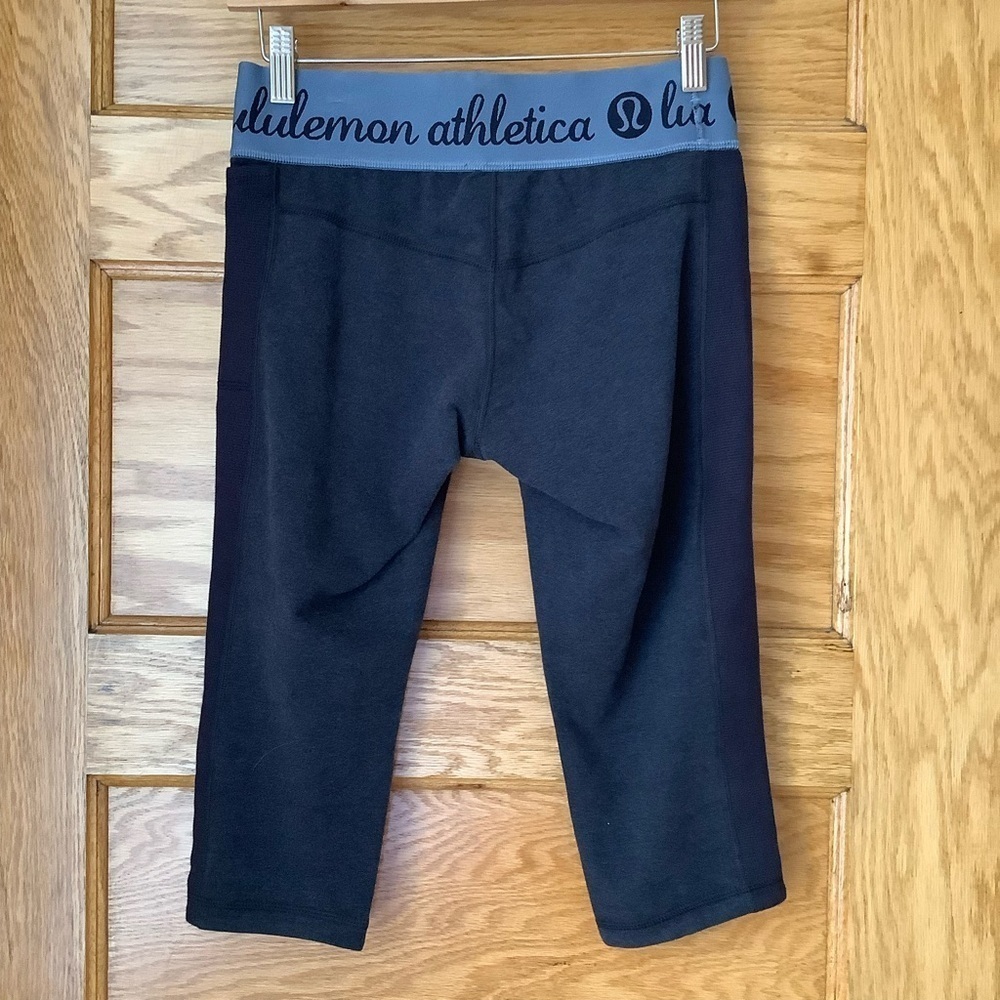 LULULEMON Inner Essence Crop Leggings Heathered Naval Blue 8 - Picture 3 of 12